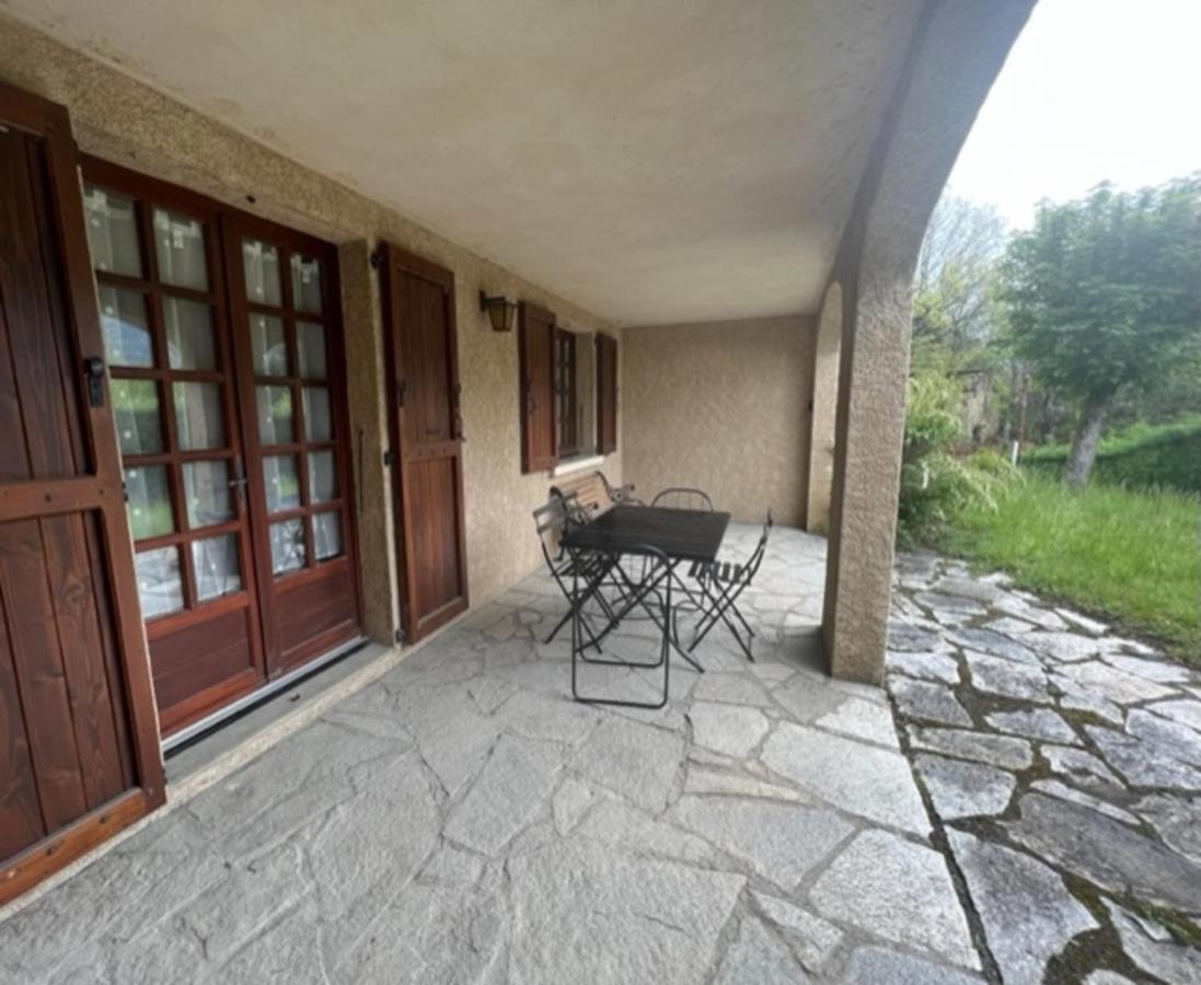 Bas De Villa En Face Du Lac De Savines Exteriör bild